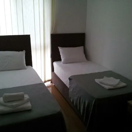 Couette-café Mitic *